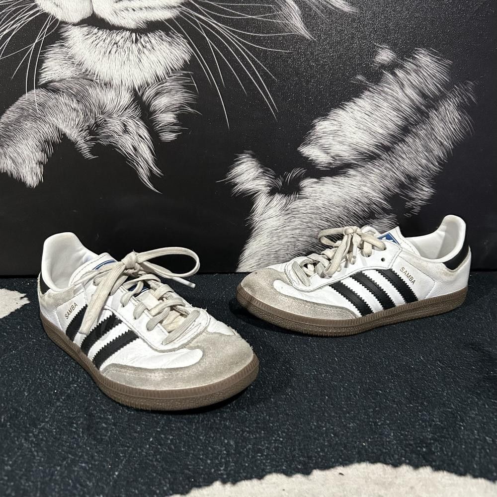 Adidas Samba OG IE3677 Athletic Sneaker Shoes Girls 1 White Leather Lace-Up